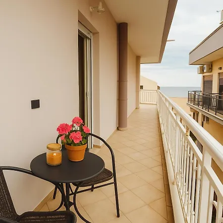 Cosmo Rooms - Seaside Elegance With Views Of Monemvasia Castle Exterior photo